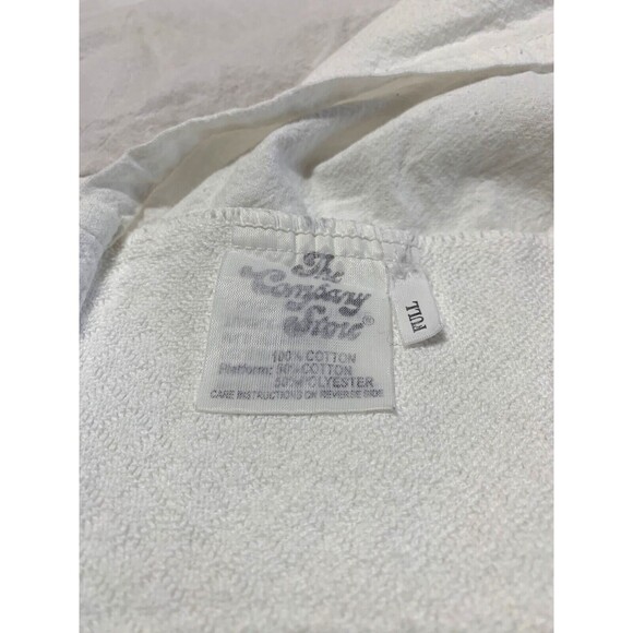 Company Store Madelyn Diamond Matelasse 14" Drop Bedskirt FULL White EUC Portuga - Picture 4 of 4
